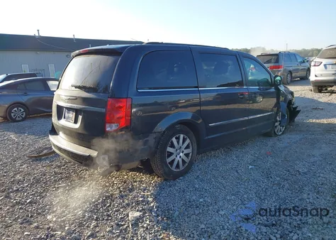 2014 Chrysler Town & Country Touring from USA, damaged, VIN 2C4RC1BG1ER132339